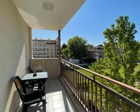 Private Studio In Summer Breeze 317 Appartamento *